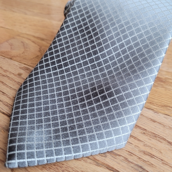 Donald Trump Tie Gold Signature Collection Silk Necktie Tie Silver Diamond 58" - Picture 4 of 14